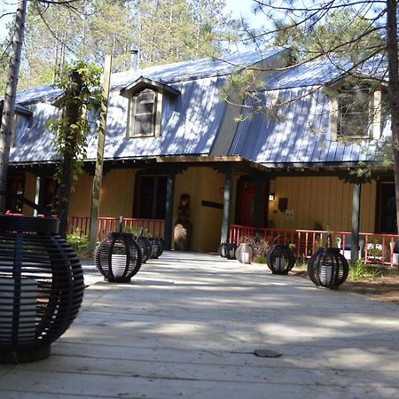 Auberge Le Cosy La Conception Exterior photo
