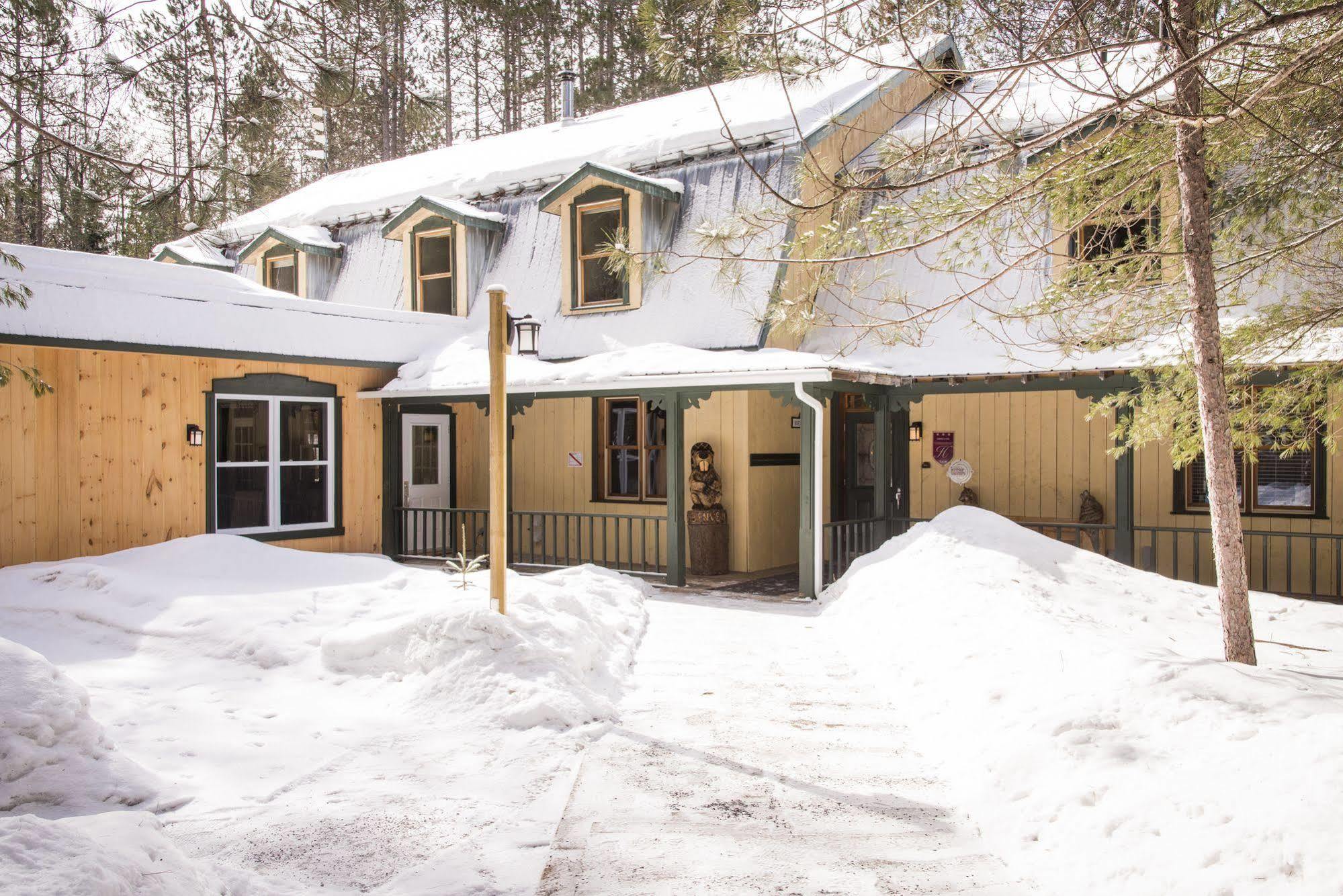 Auberge Le Cosy La Conception Exterior photo